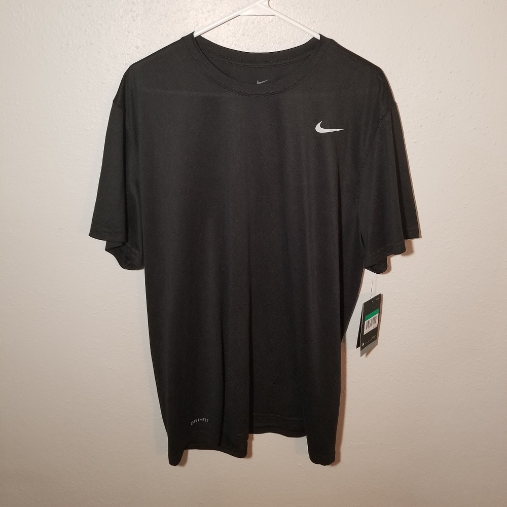 NIKE dri-fit mens black tshit